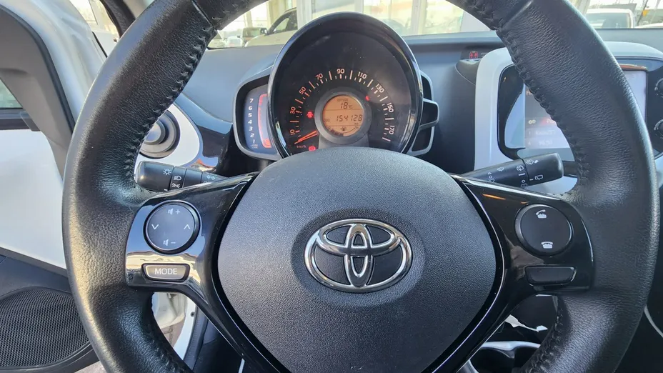TOYOTA Aygo -