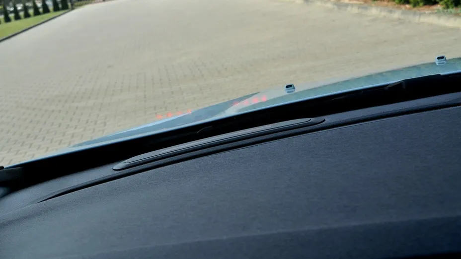 VOLVO V40 Cross Country -