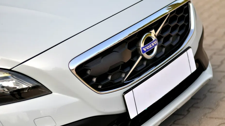 VOLVO V40 Cross Country -
