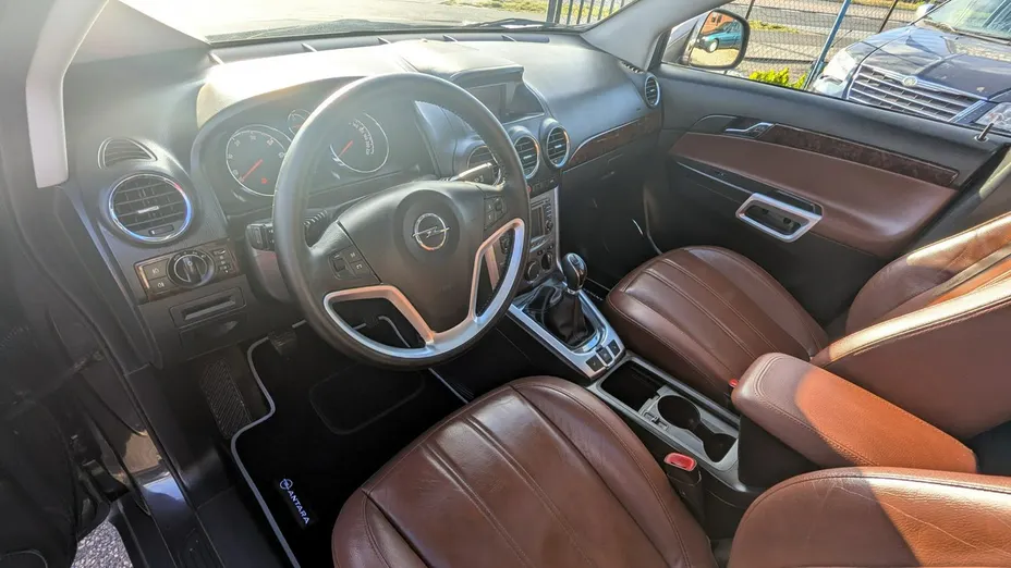 OPEL Antara -