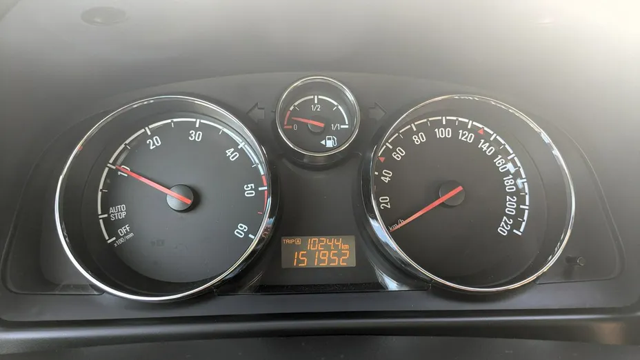OPEL Antara -