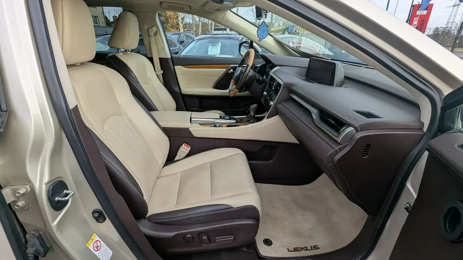 LEXUS RX -