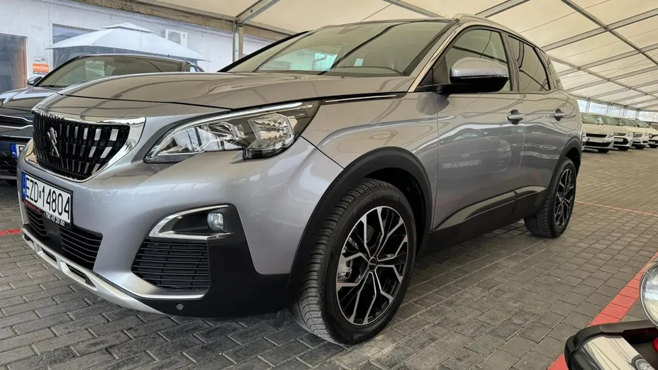 PEUGEOT 3008 -