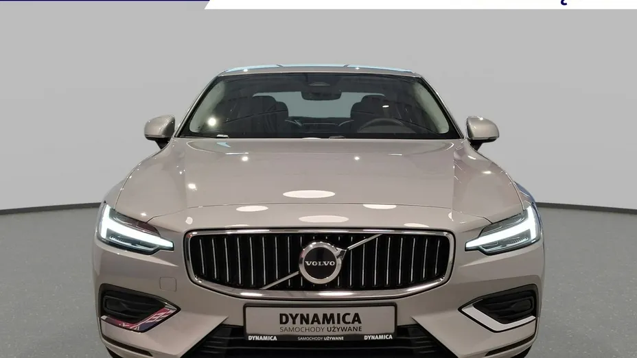 VOLVO S60 -