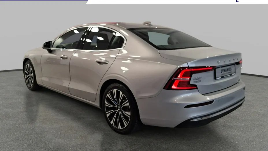 VOLVO S60 -