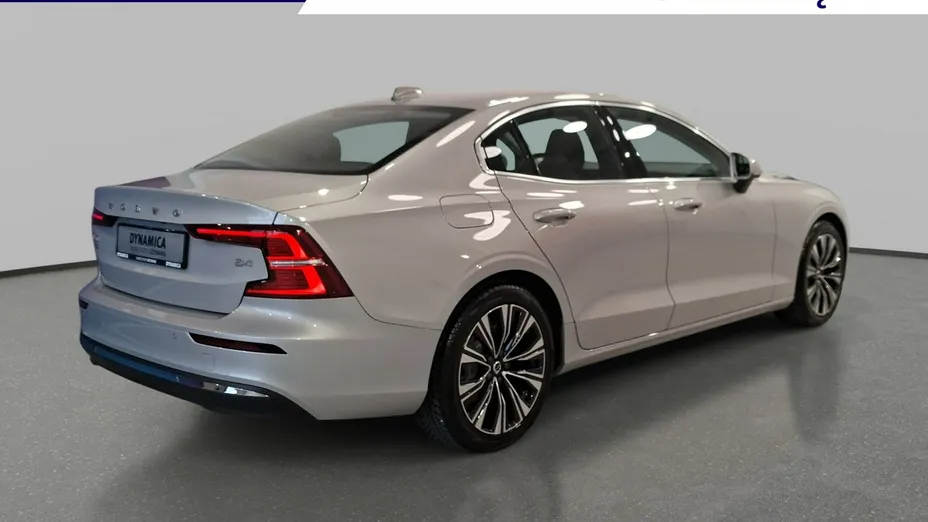 VOLVO S60 -