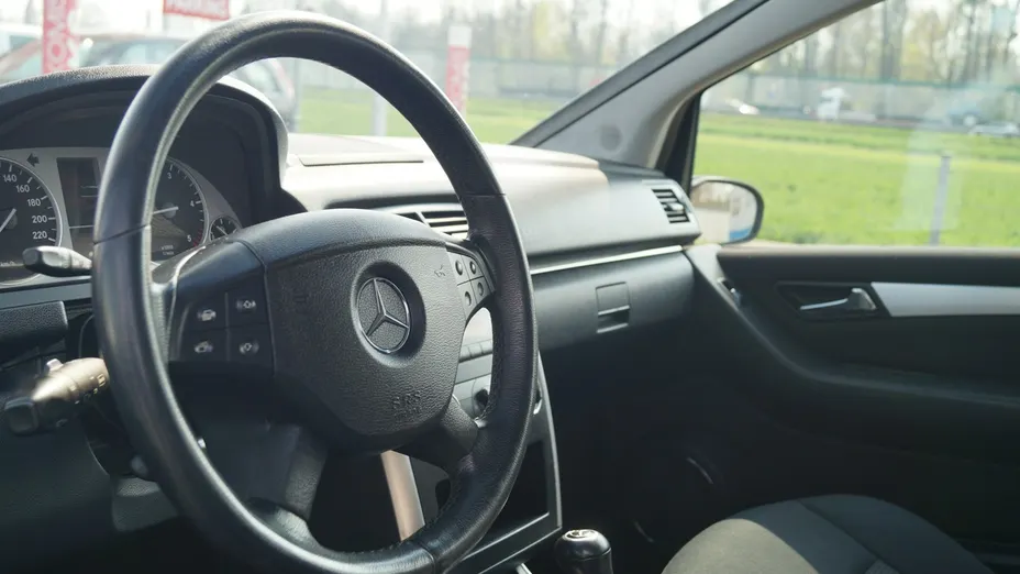 MERCEDES-BENZ B Klasa -