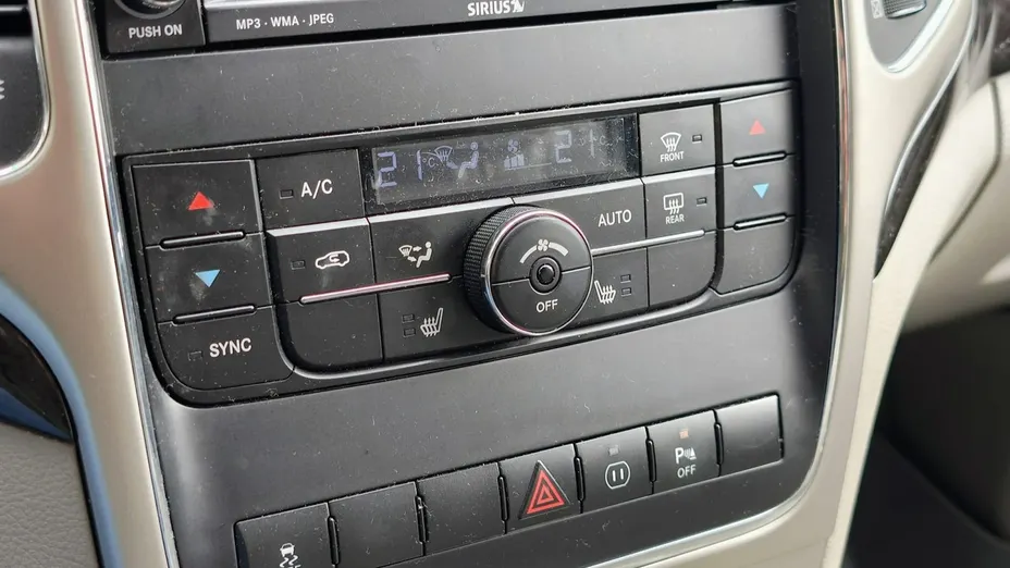 JEEP Grand Cherokee -