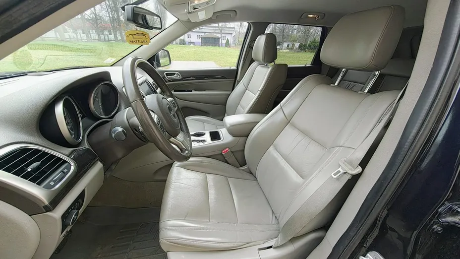 JEEP Grand Cherokee -