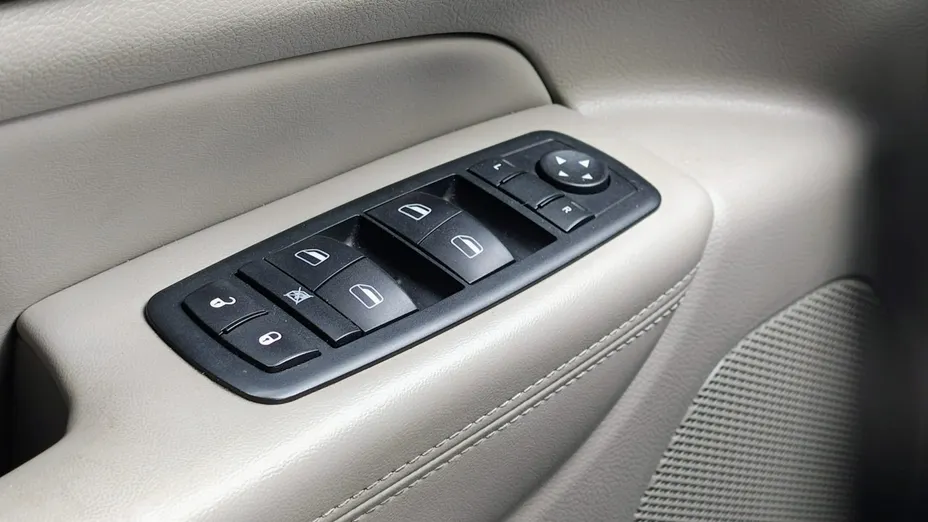 JEEP Grand Cherokee -