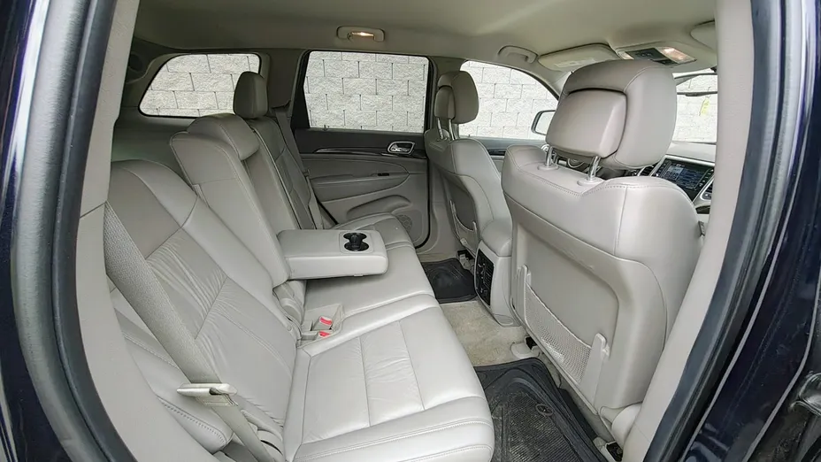 JEEP Grand Cherokee -