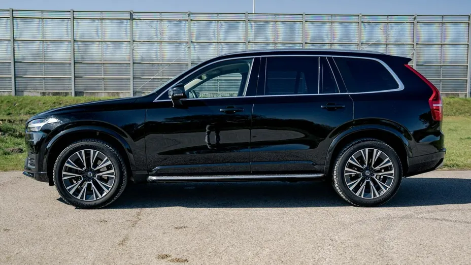 VOLVO XC90 -