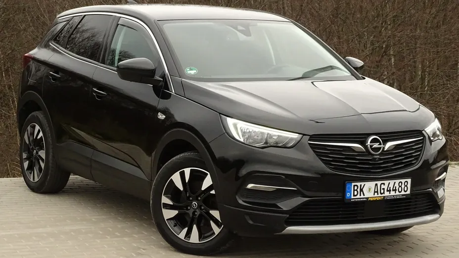 OPEL Grandland X -