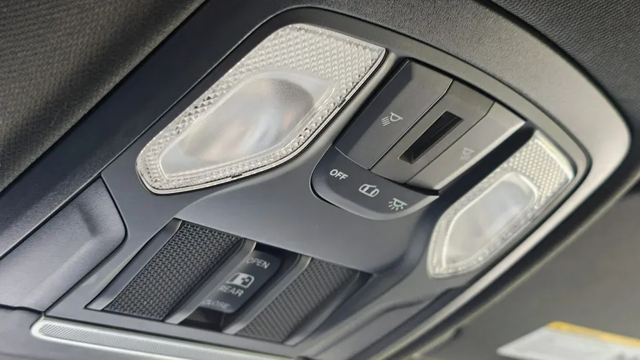 RAM 1500 -