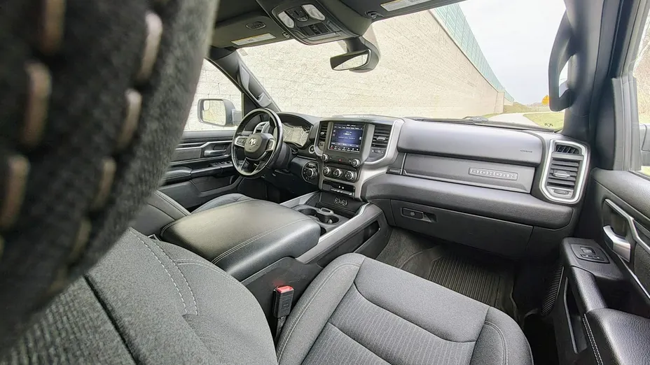RAM 1500 -