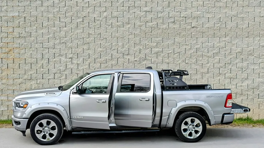 RAM 1500 -