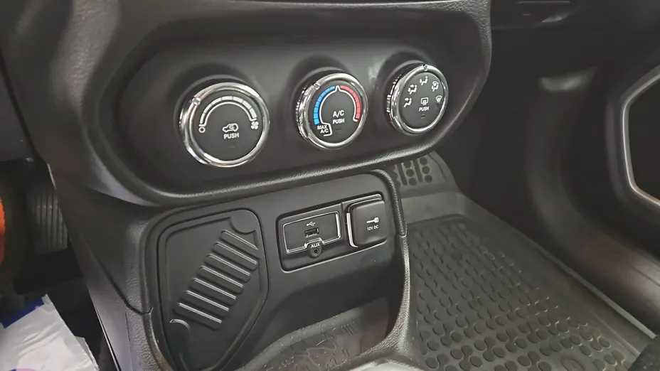 JEEP Renegade -