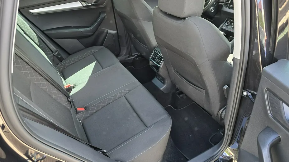 SKODA Karoq -