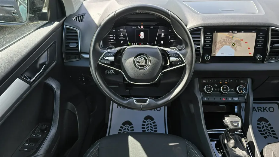 SKODA Karoq -