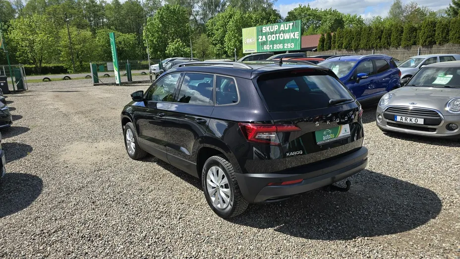 SKODA Karoq -