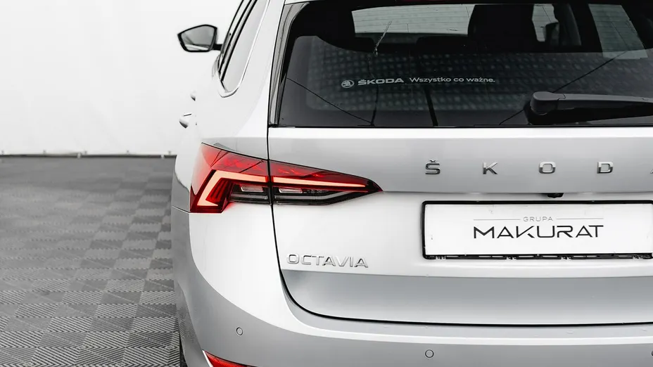 SKODA Octavia -