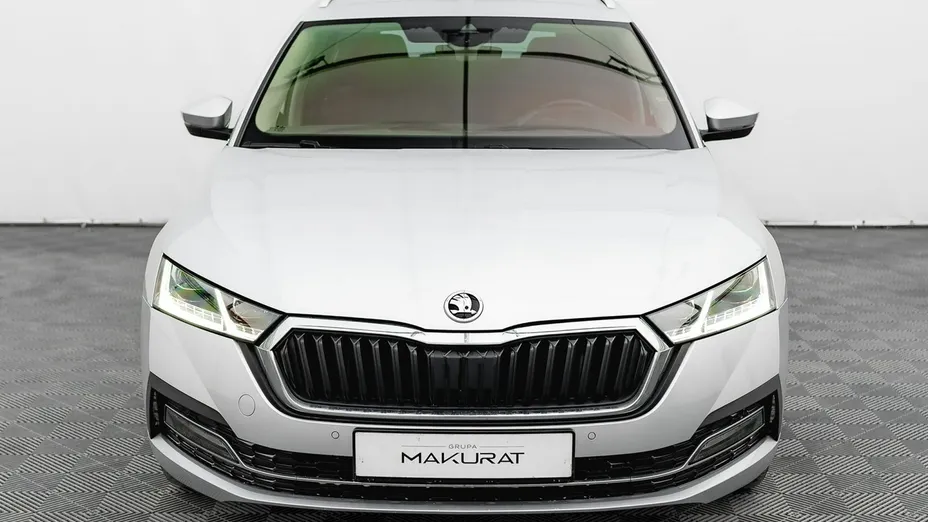 SKODA Octavia -