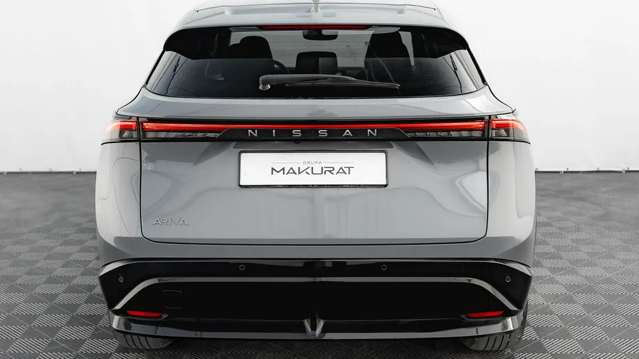 NISSAN Ariya -