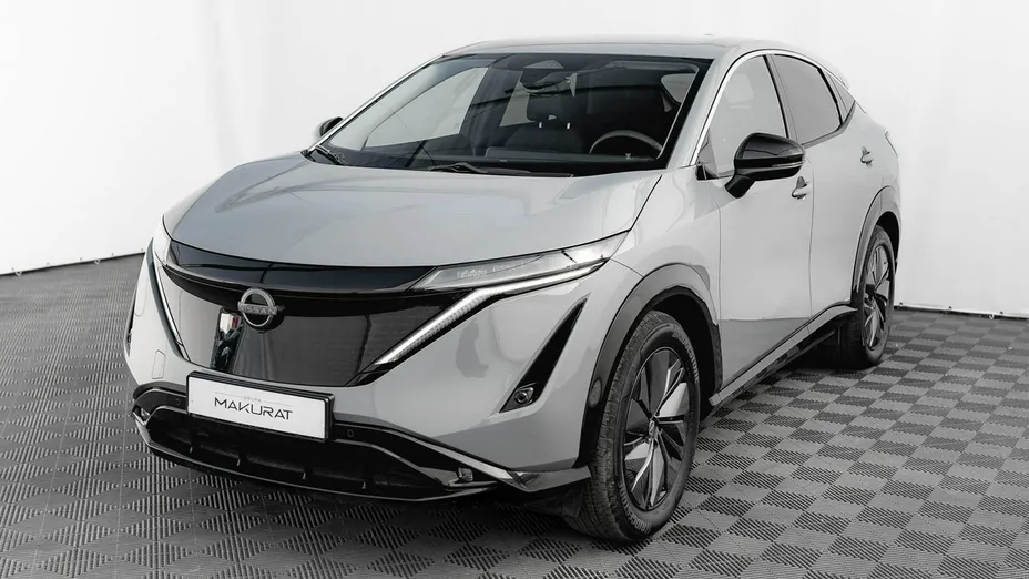 NISSAN Ariya -