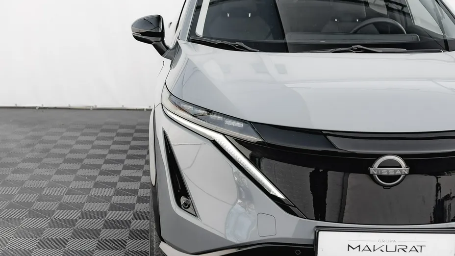 NISSAN Ariya -
