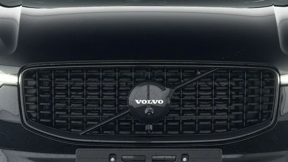 VOLVO XC60 -