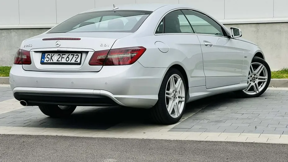 MERCEDES-BENZ E Klasa -