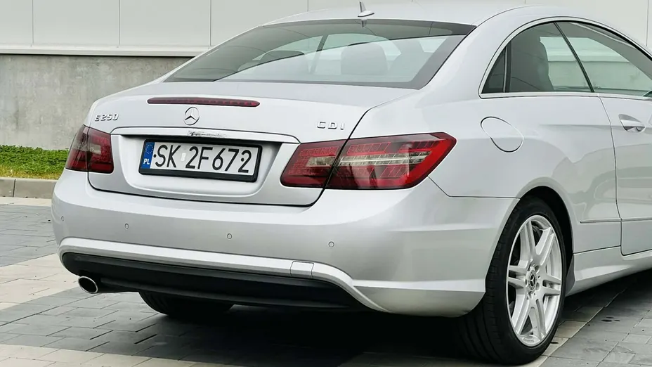 MERCEDES-BENZ E Klasa -