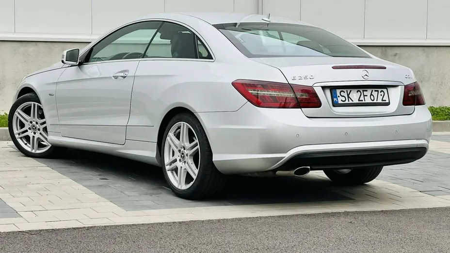 MERCEDES-BENZ E Klasa -
