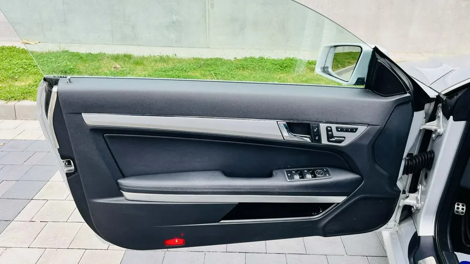 MERCEDES-BENZ E Klasa -