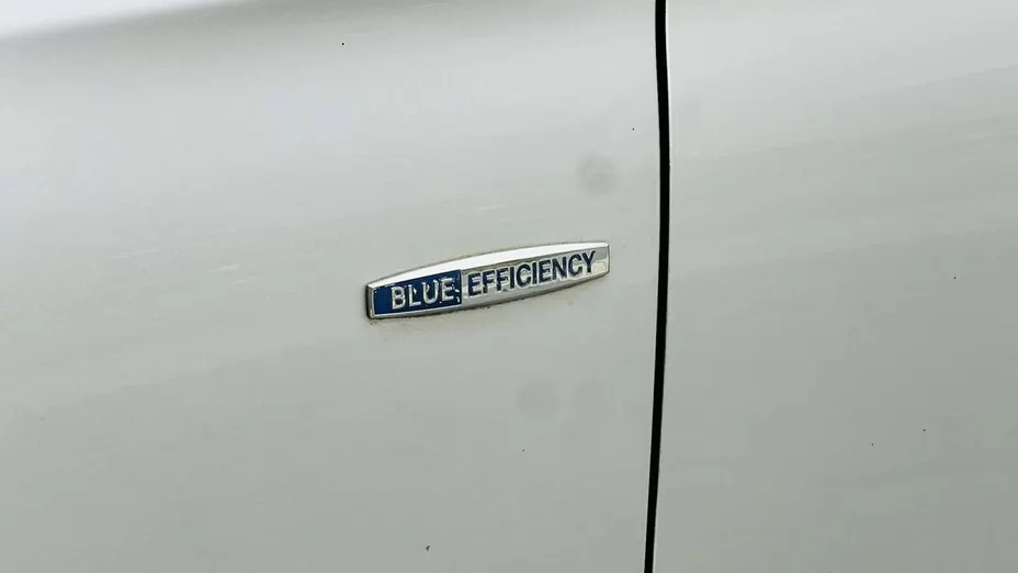 MERCEDES-BENZ E Klasa -