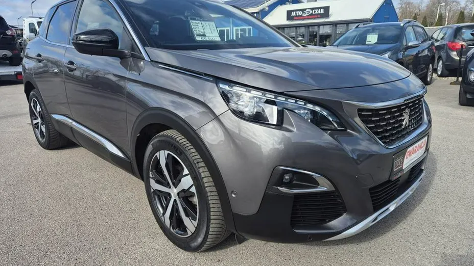 PEUGEOT 3008 -