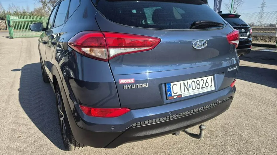 HYUNDAI Tucson -