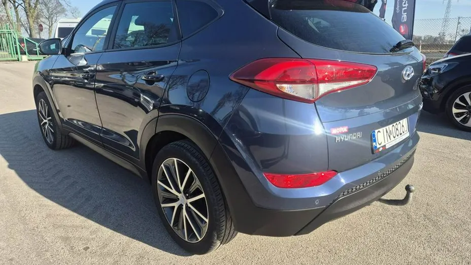 HYUNDAI Tucson -