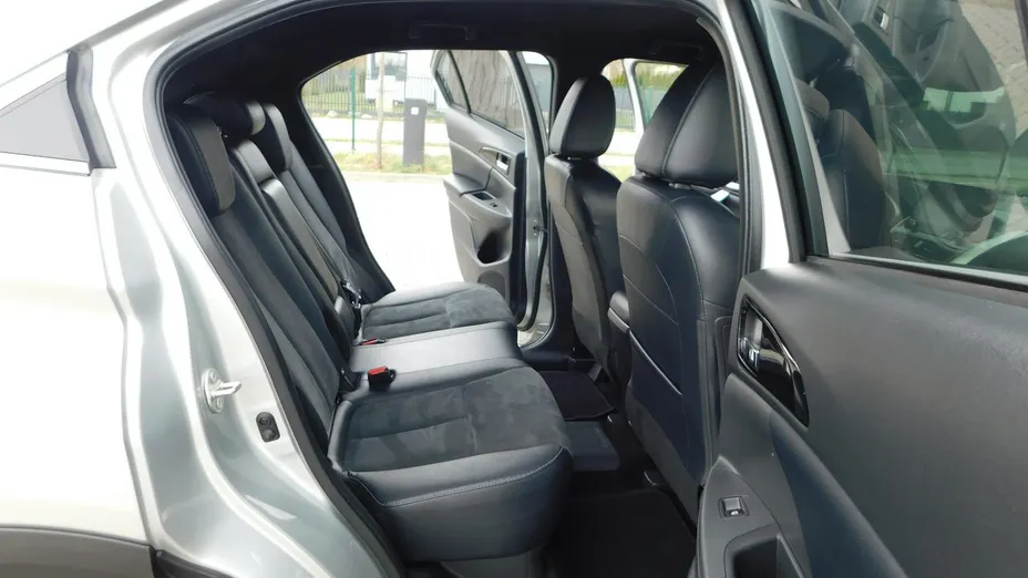 MITSUBISHI Eclipse Cross -