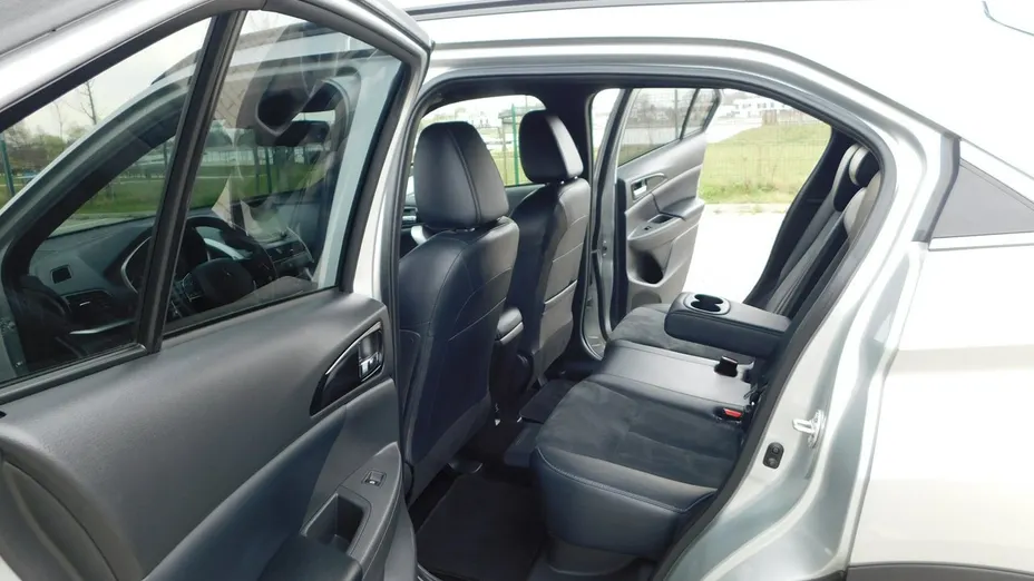 MITSUBISHI Eclipse Cross -