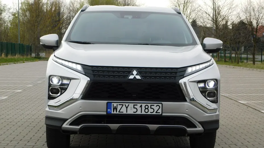 MITSUBISHI Eclipse Cross -