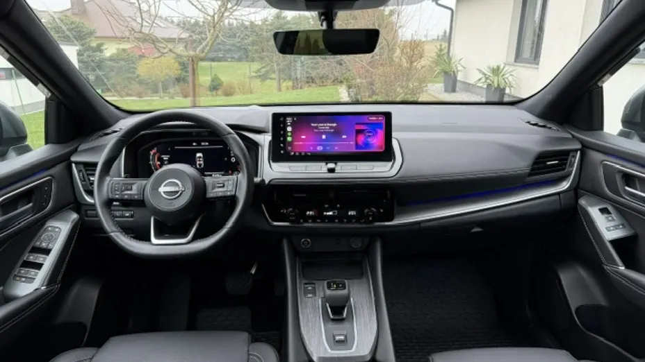 NISSAN Qashqai -