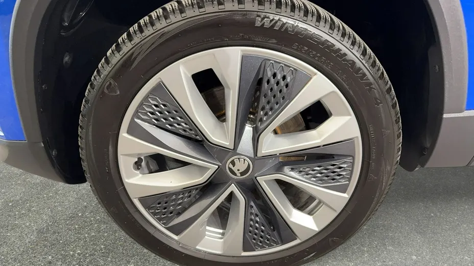 SKODA Karoq -