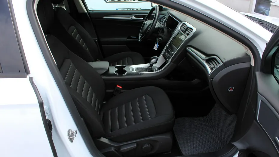 FORD Mondeo -
