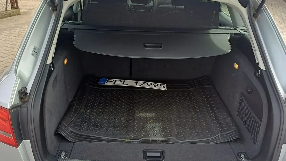 AUDI A4 -