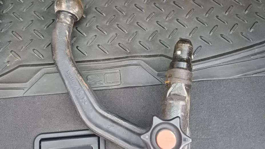 AUDI A4 -