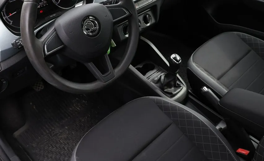 SKODA Fabia -