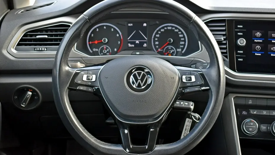 VOLKSWAGEN T-ROC -