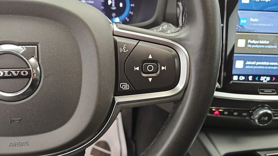 VOLVO V60 -