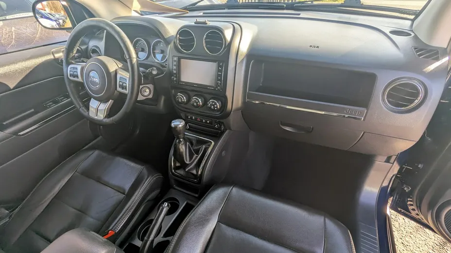 JEEP Compass -